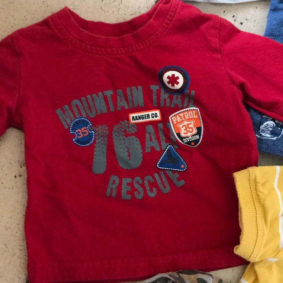 Large bundle of baby boys clothes - Picture 2 of 7